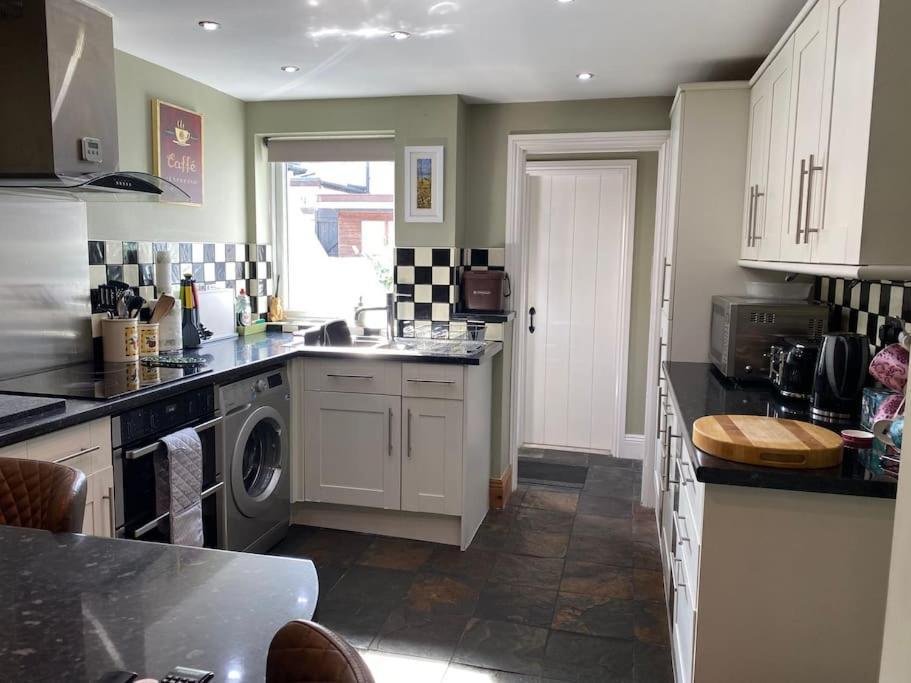 Entire Cottage In Swarthmoor On The Outskirts Of Ulverston Esterno foto